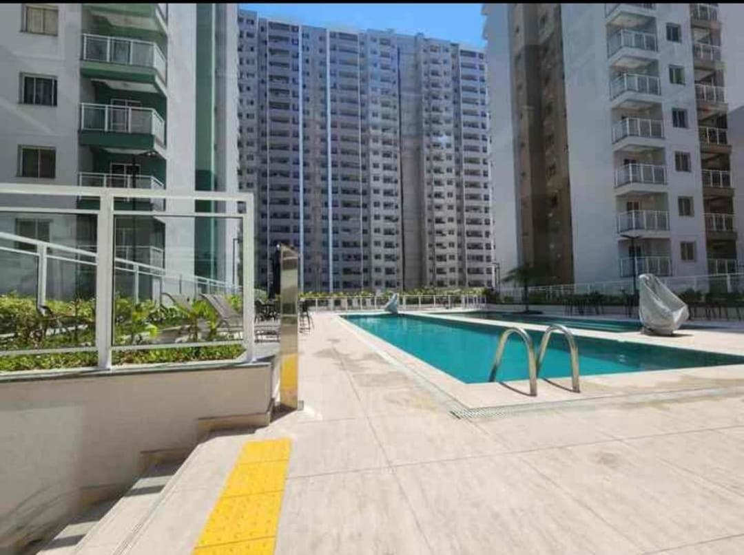 Apartamento De 2 Quartos Com 1 *
