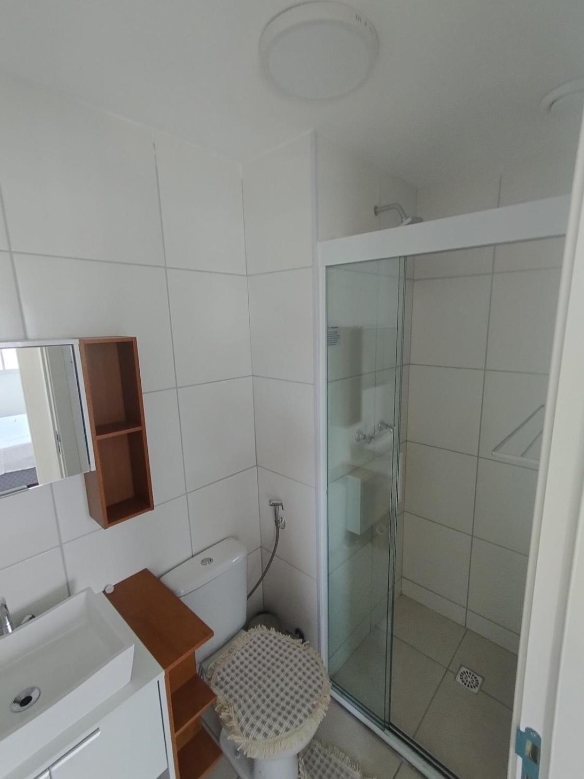 De 2 Quartos Com 1 Appartamento